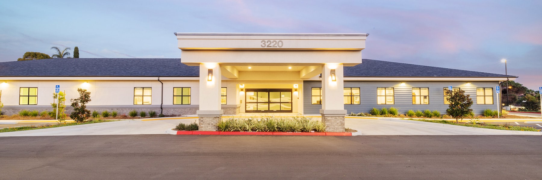 Front porch of Pacific Villas Post Acute